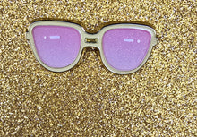 Load image into Gallery viewer, Aven Scrapbook Fillerw
