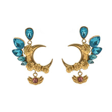 Load image into Gallery viewer, Moon Prisim Princess Earrings
