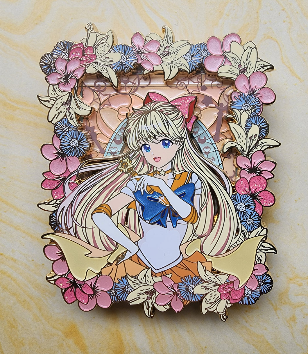 Luminescent Garden Venus Orange Love - PIN ON PIN